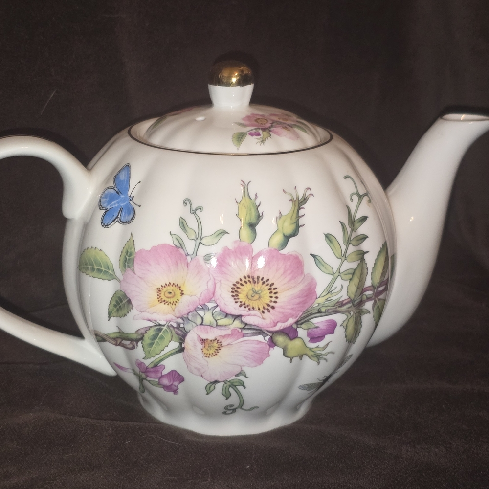Floral Teapot with Gold Accent